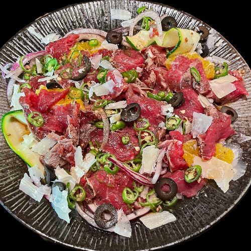 BEEF TATAKI 炙燒椒香牛肉刺身